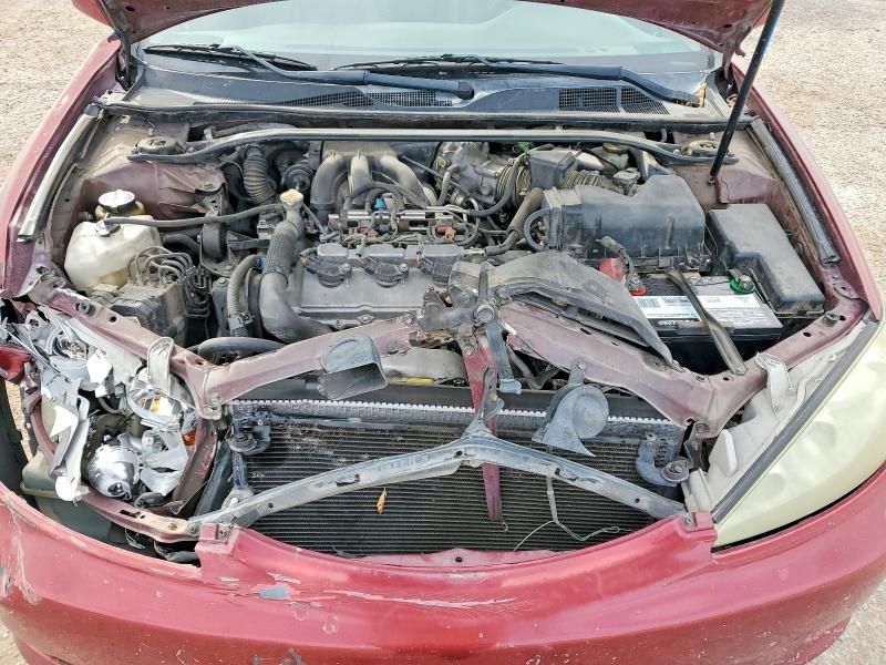 2005 Toyota Camry le