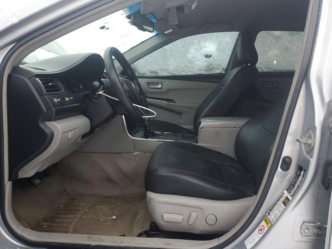 2016 Toyota Camry Hybrid