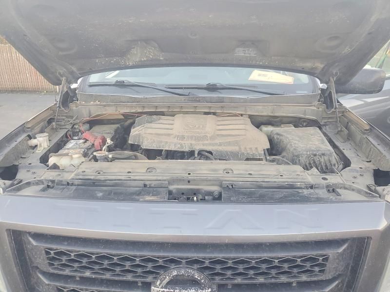 2021 Nissan Titan sv