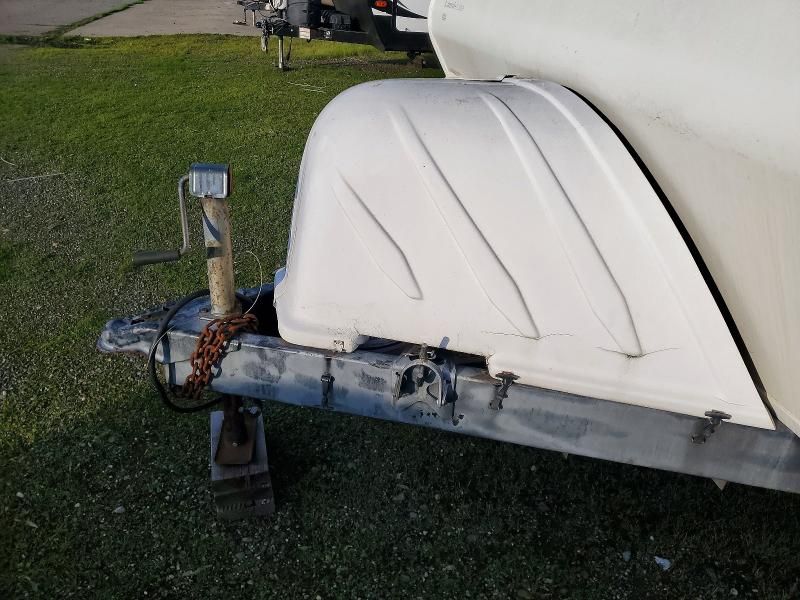 2003 Starcraft Starlite