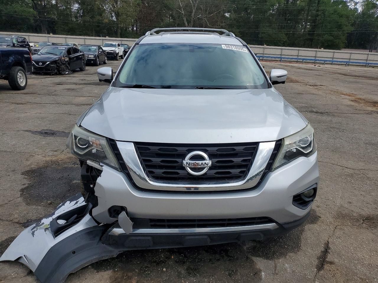 2017 Nissan Pathfinder s