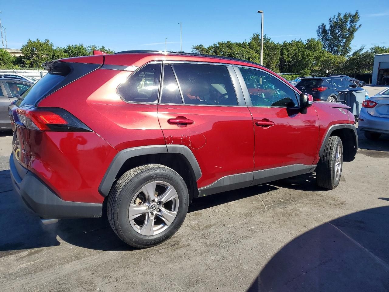 2022 Toyota Rav4 xle