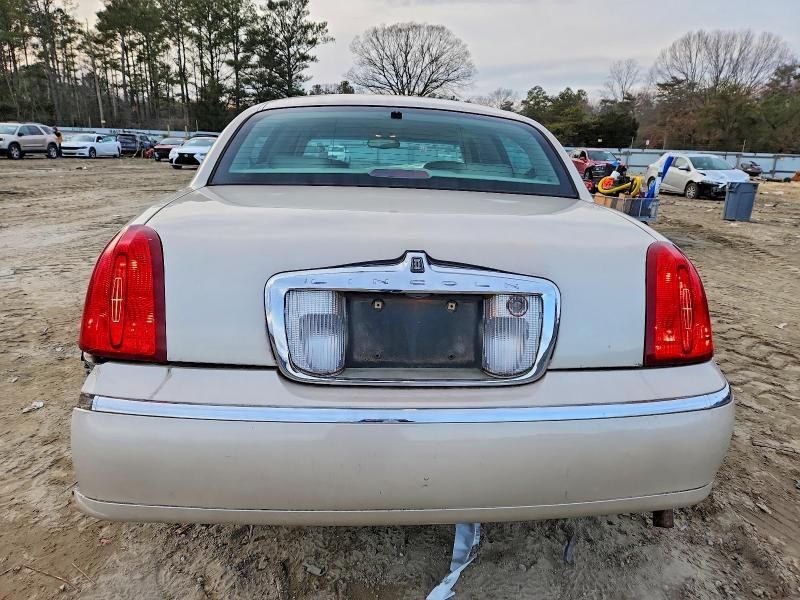 2001 Lincoln Town car Cartier l