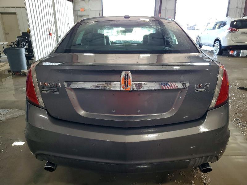 2011 Lincoln MKS