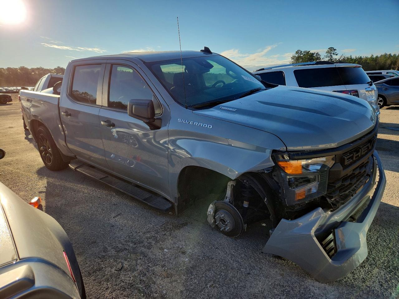 2024 Chevrolet Silverado C1500 Custom