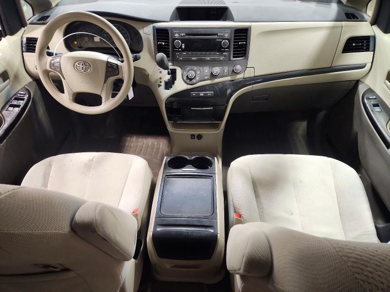 2012 Toyota Sienna le
