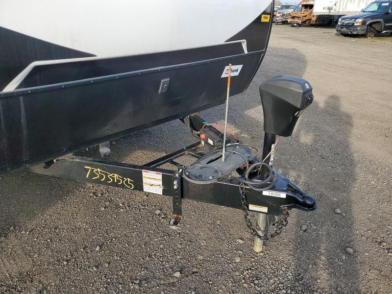 2021 Keystone Outback-Camper