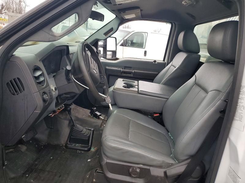 2015 Ford F550 Super Duty Dump Truck