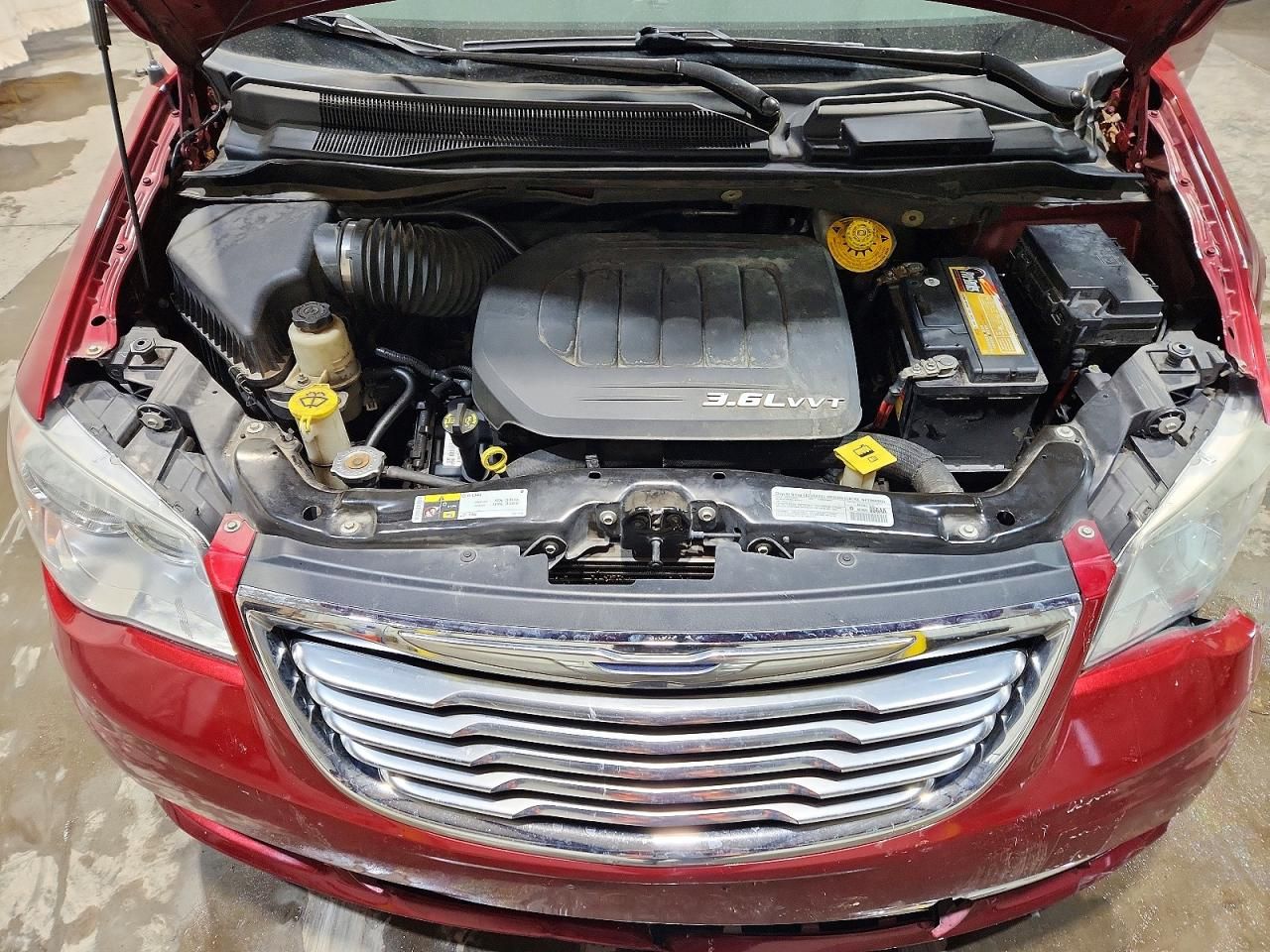 2014 Chrysler Town & Country Touring