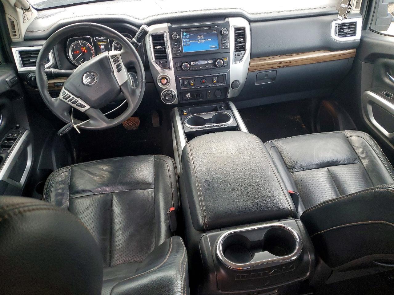 2016 Nissan Titan XD SL