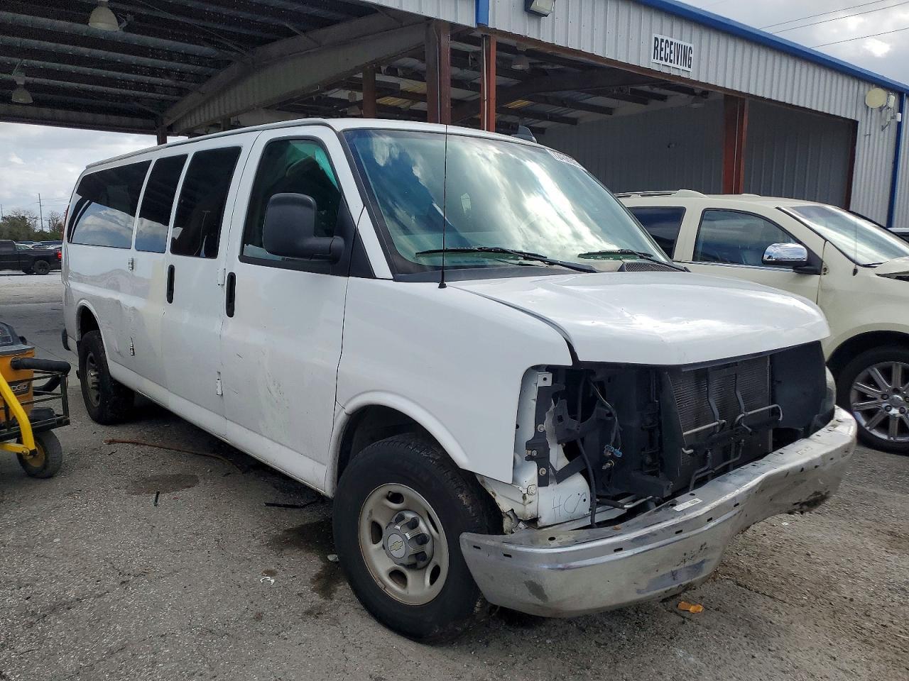 2016 Chev Express Passenger 35