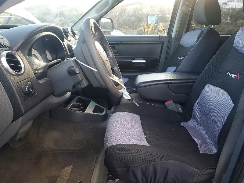 2006 Mitsubishi Raider