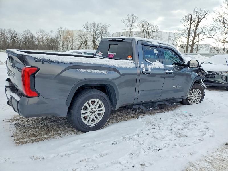 2022 Toyota Tundra Double cab sr