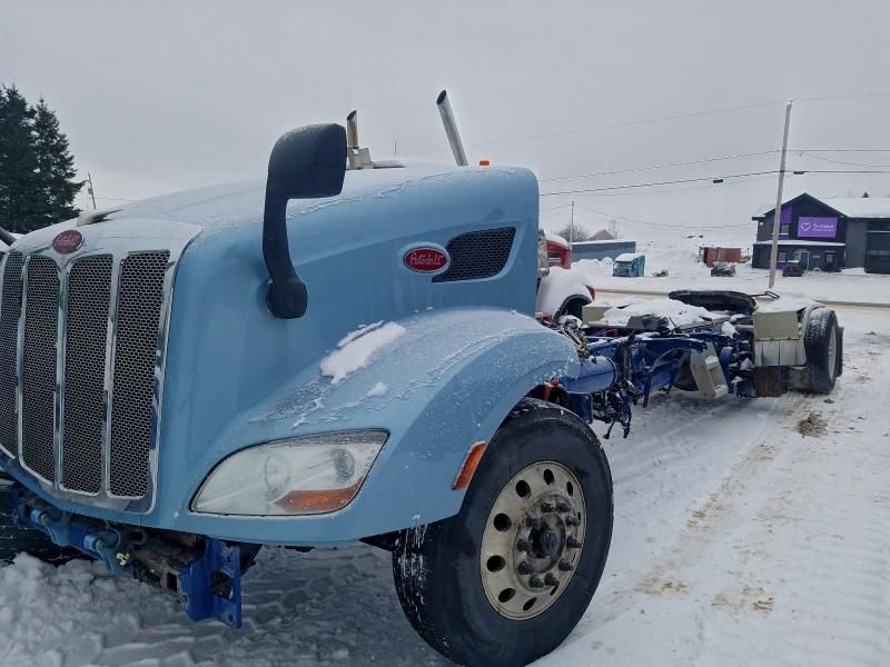 2019 Peterbilt 579