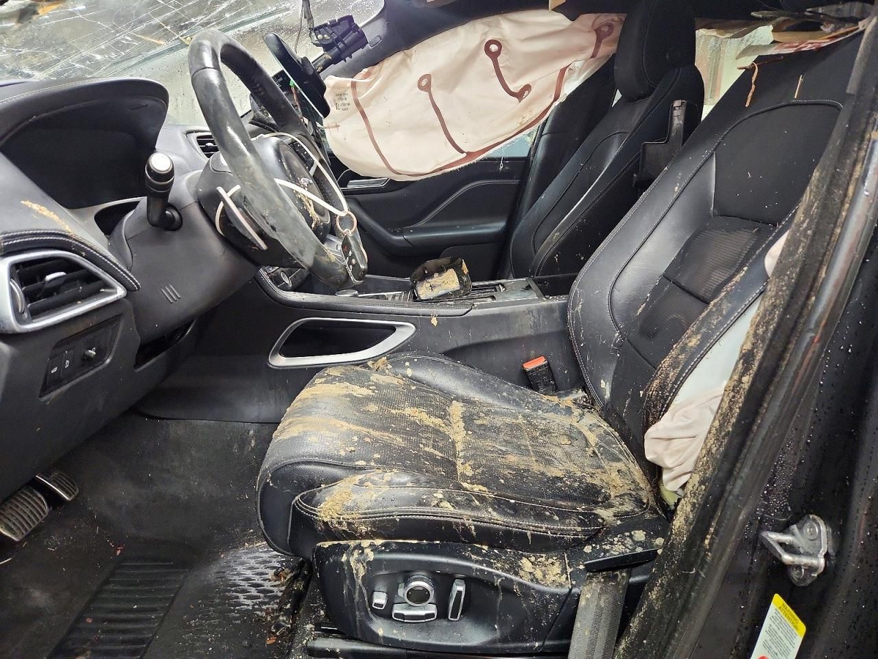 2019 Jaguar F-pace R-sport