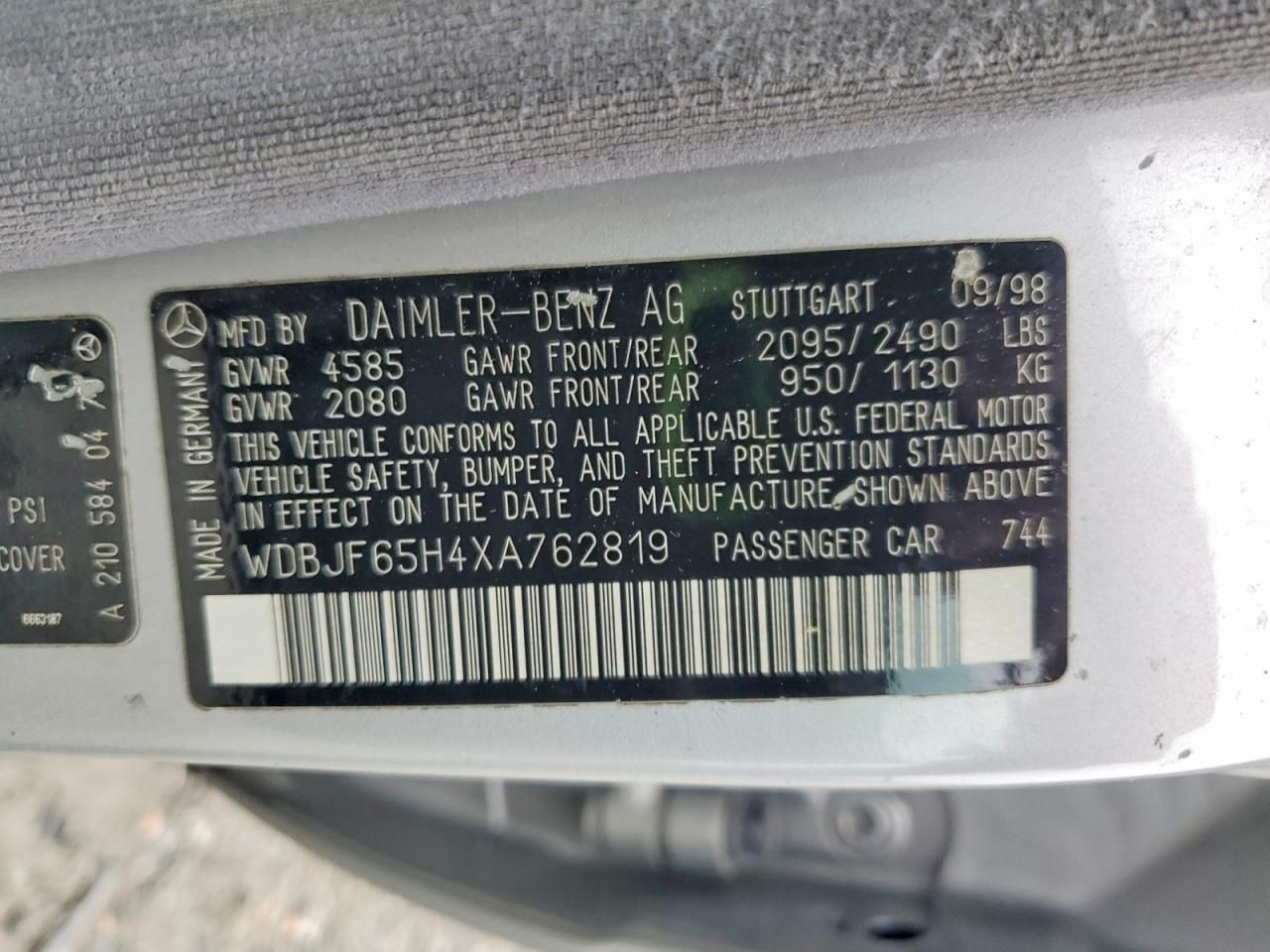 1999 Mercedes-Benz E 320