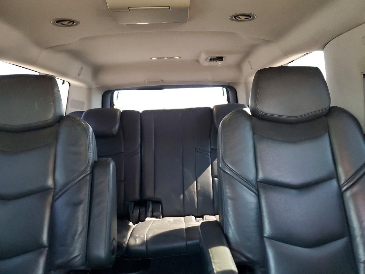 2017 Cadillac Escalade esv Luxury