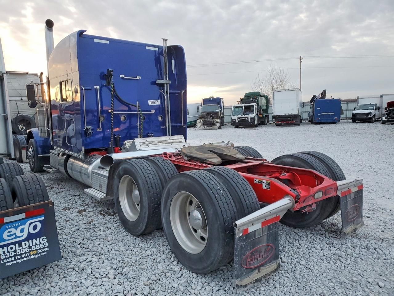 2022 Pntw 389-semi Truck