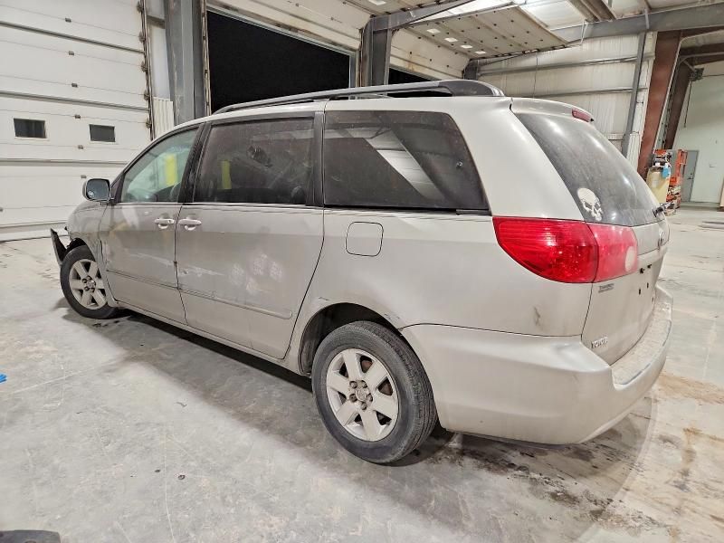 2007 Toyota Sienna xle