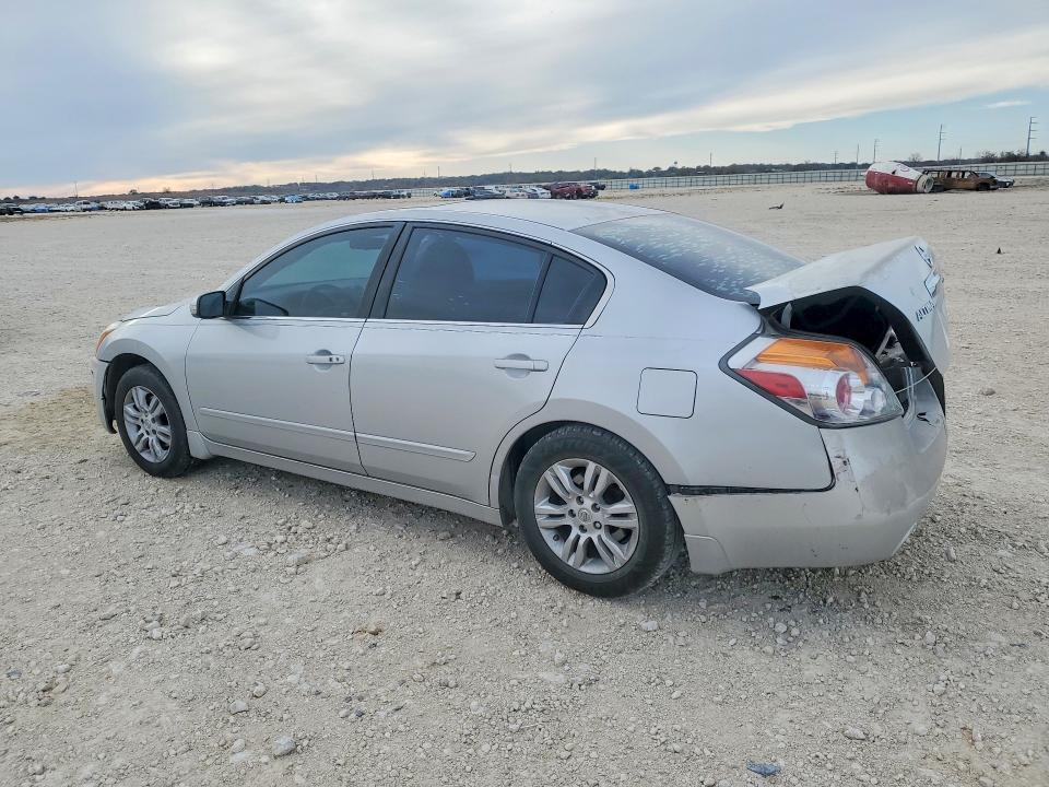 2011 Nissan Altima Base