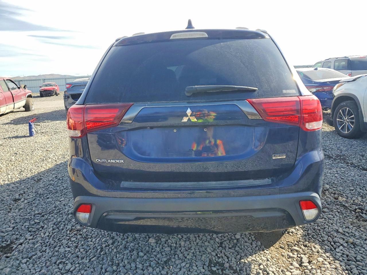 2020 Mitsubishi Outlander se