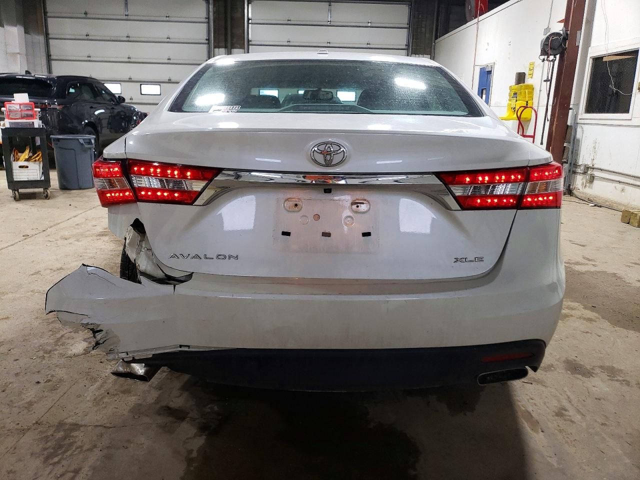 2013 Toyota Avalon Base