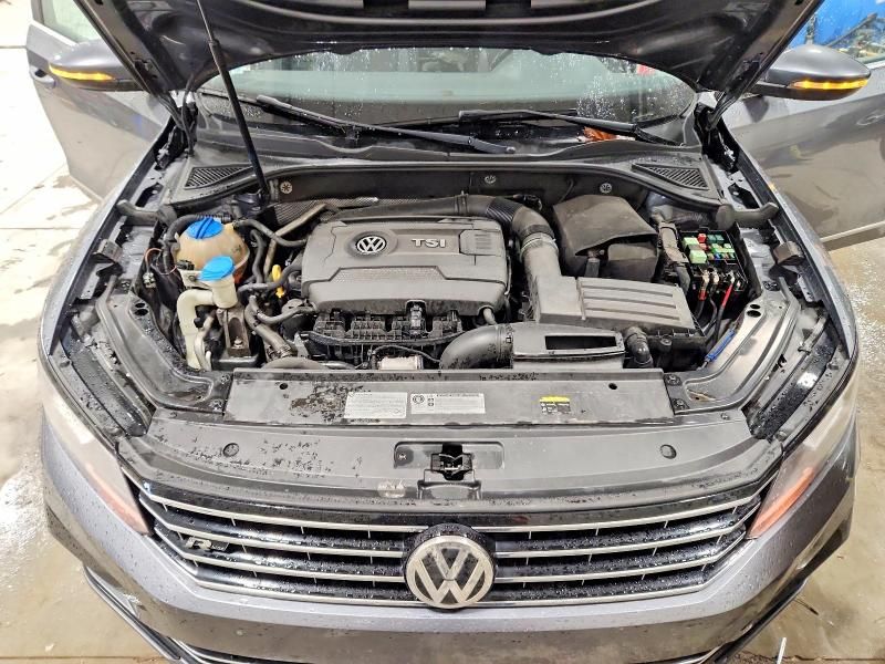 2017 Volkswagen Passat R-line