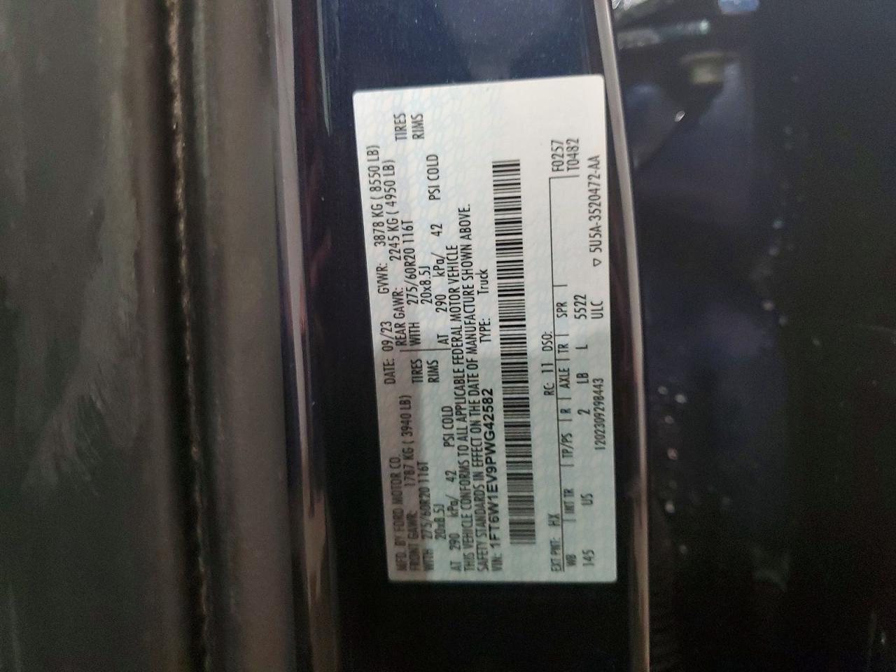2023 Ford F150 Lightning PRO
