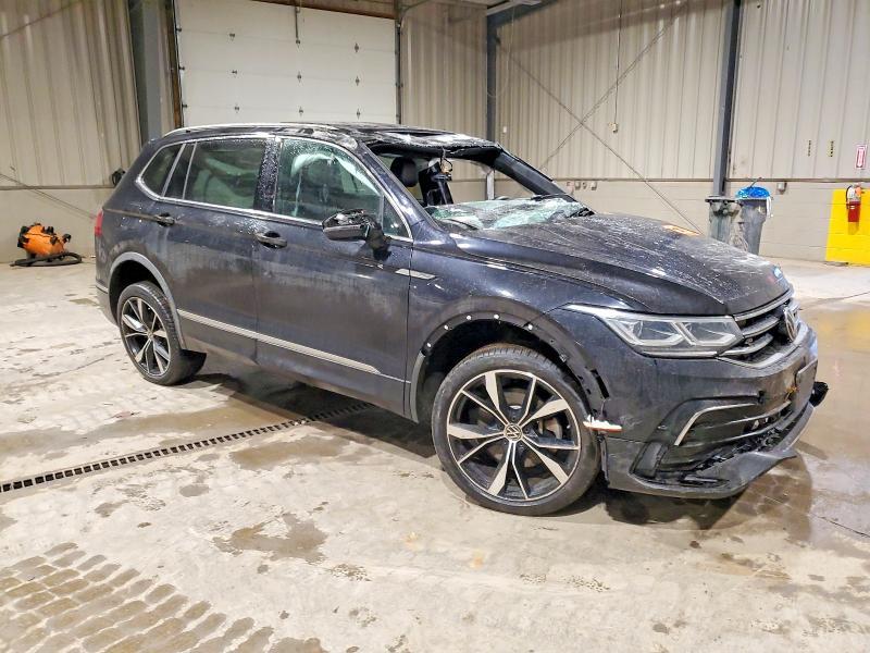 2022 Volkswagen Tiguan sel R-line