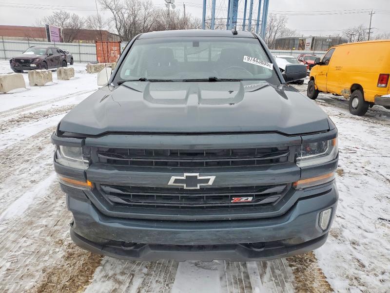 2018 Chevrolet Silverado K1500 lt