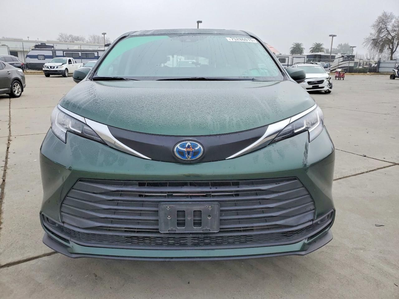 2022 Toyota Sienna le