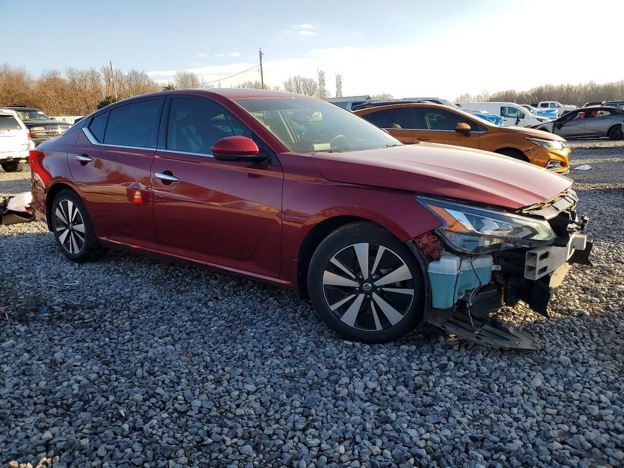 2020 Nissan Altima sl