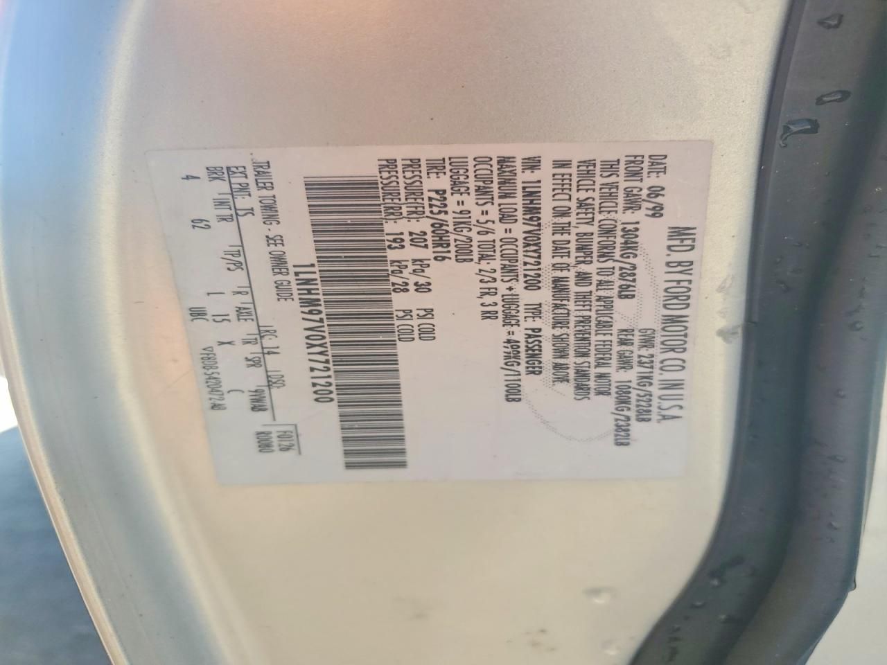 1999 Lincoln Continental