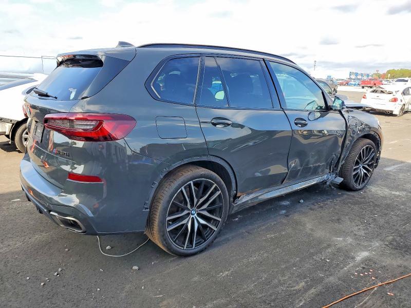 2023 BMW X5 M50i