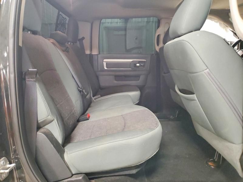 2016 Dodge Ram 1500 slt