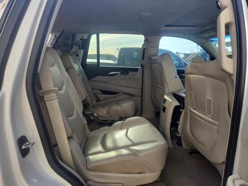 2015 Cadillac Escalade Luxury