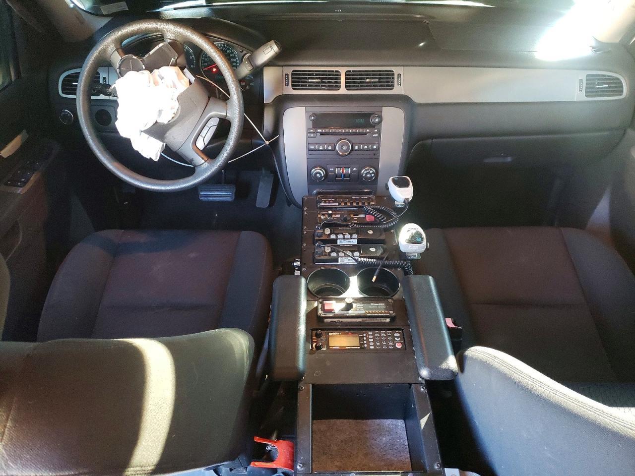 2010 Chev Tahoe K1500 ls