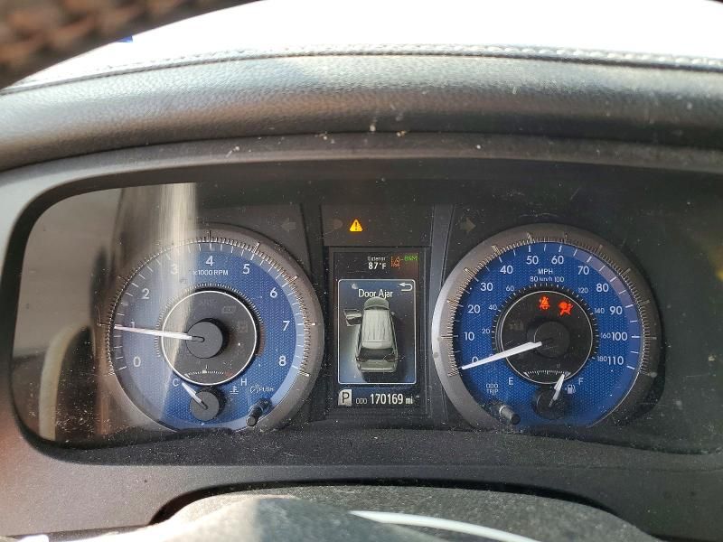 2018 Toyota Sienna xle