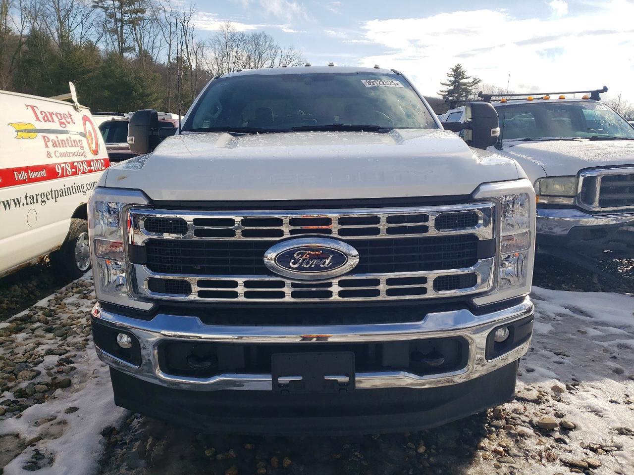 2024 Ford F350 Super Duty Utility / Service Truck