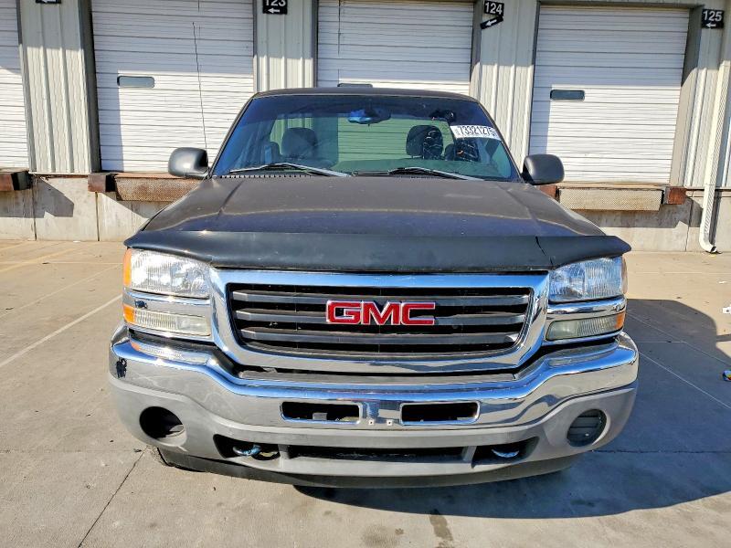 2005 GMC New Sierra K1500