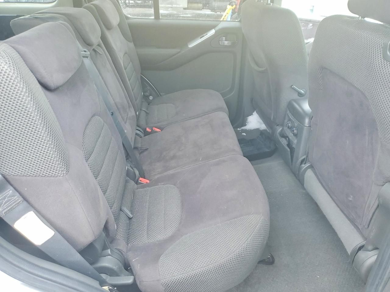 2008 Nissan Pathfinder s