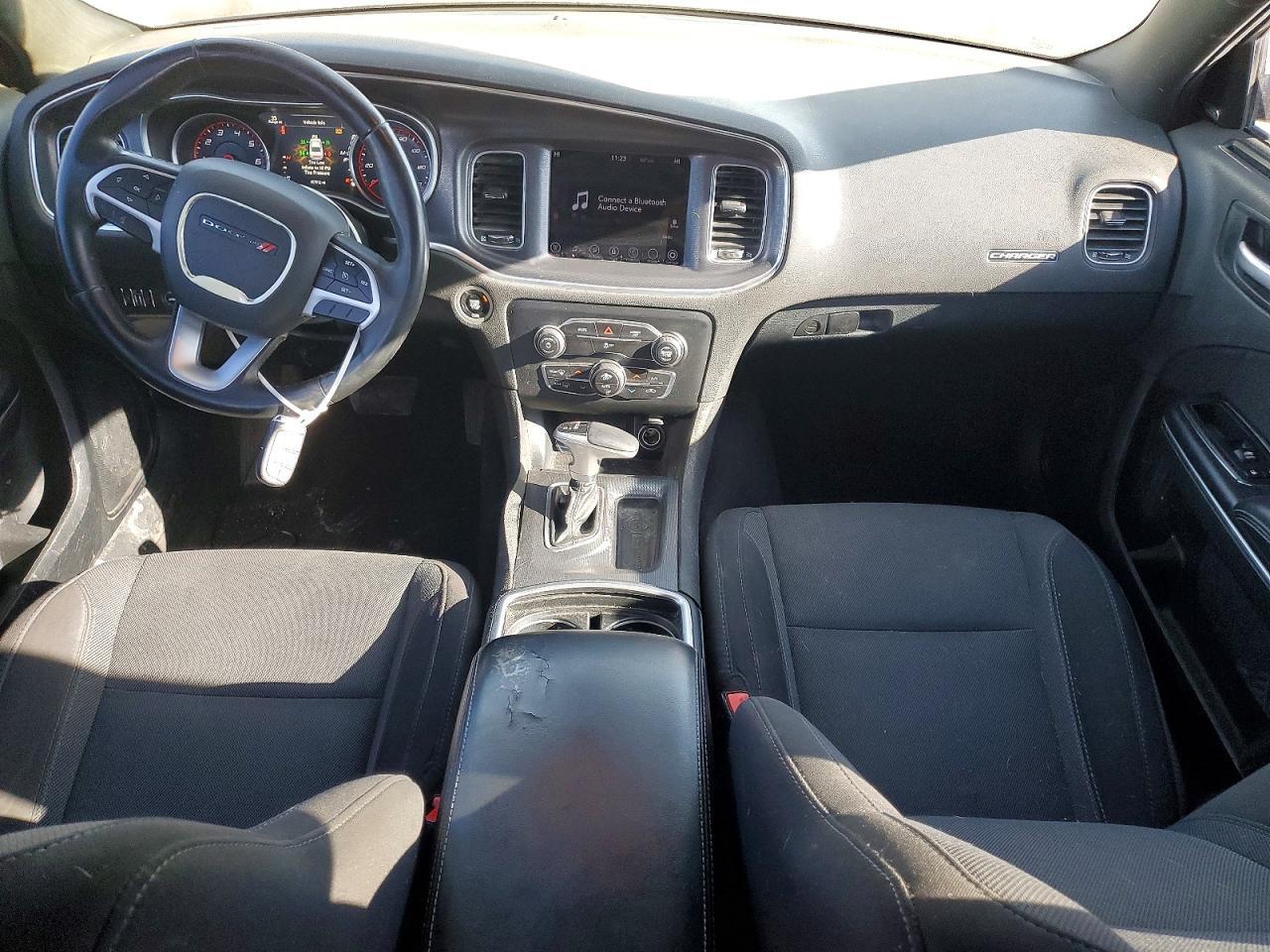 2017 Dodge Charger sxt