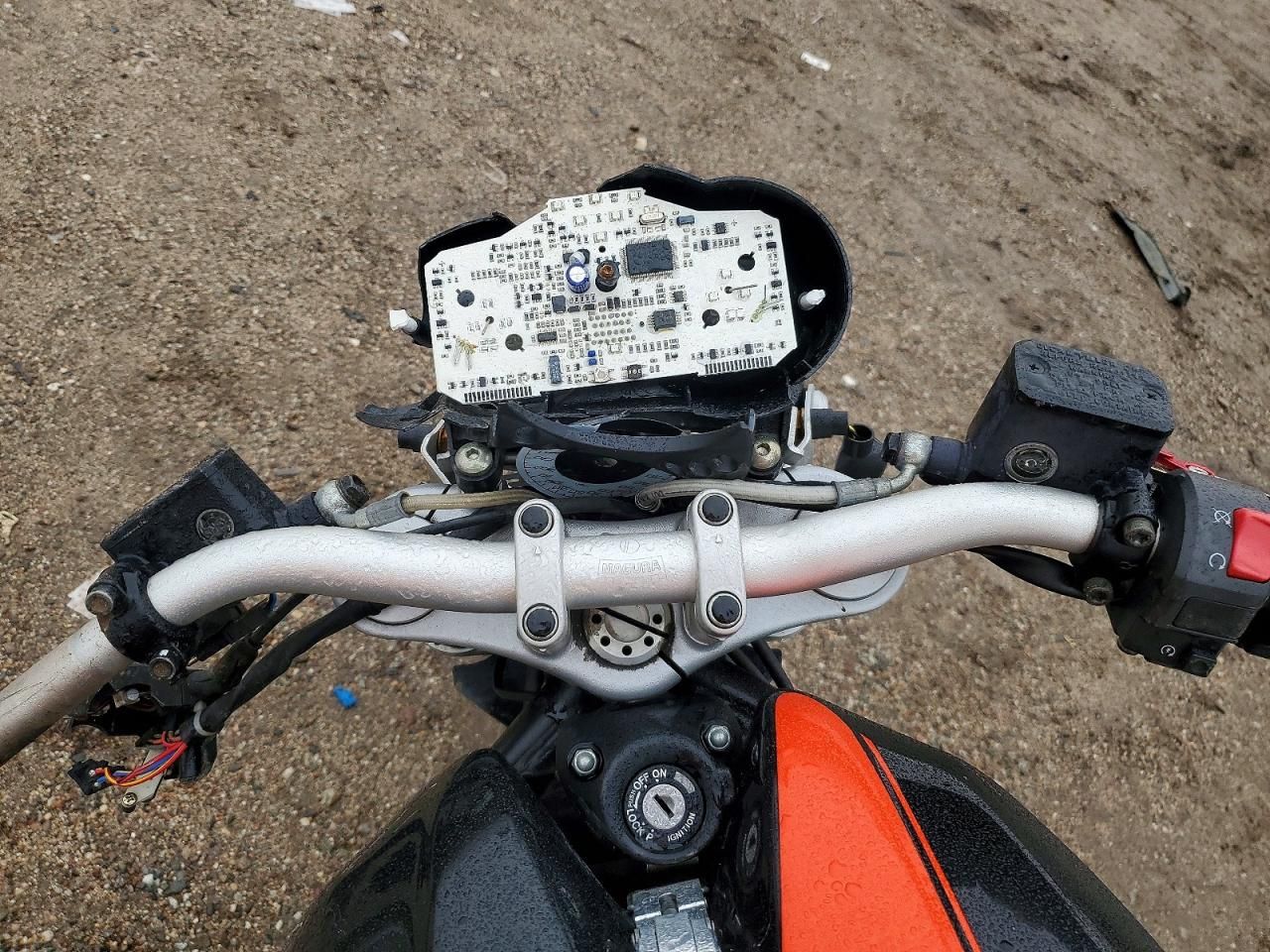 2005 Ducati Monster S2R