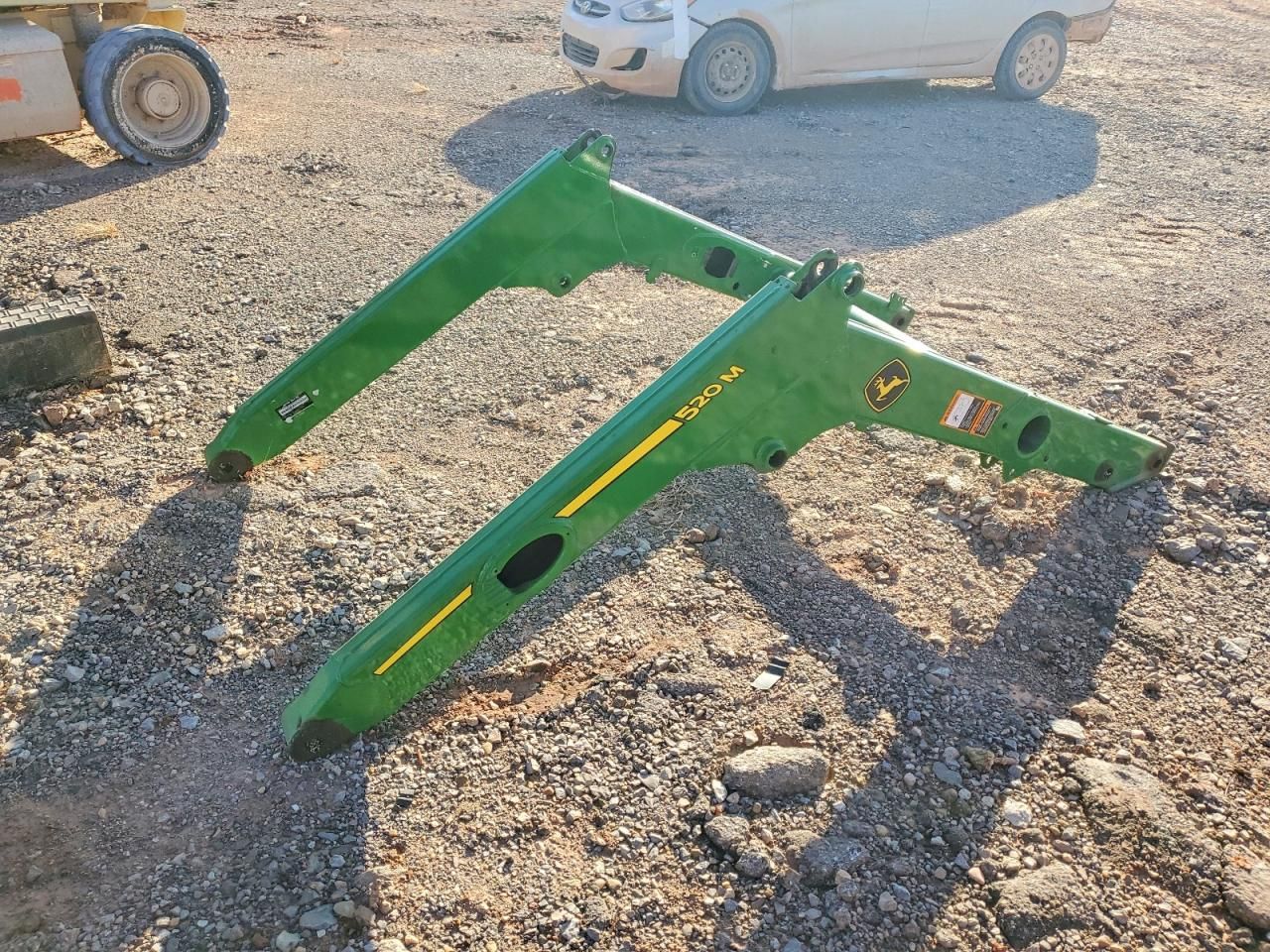 2021 John Deere 520m Loader