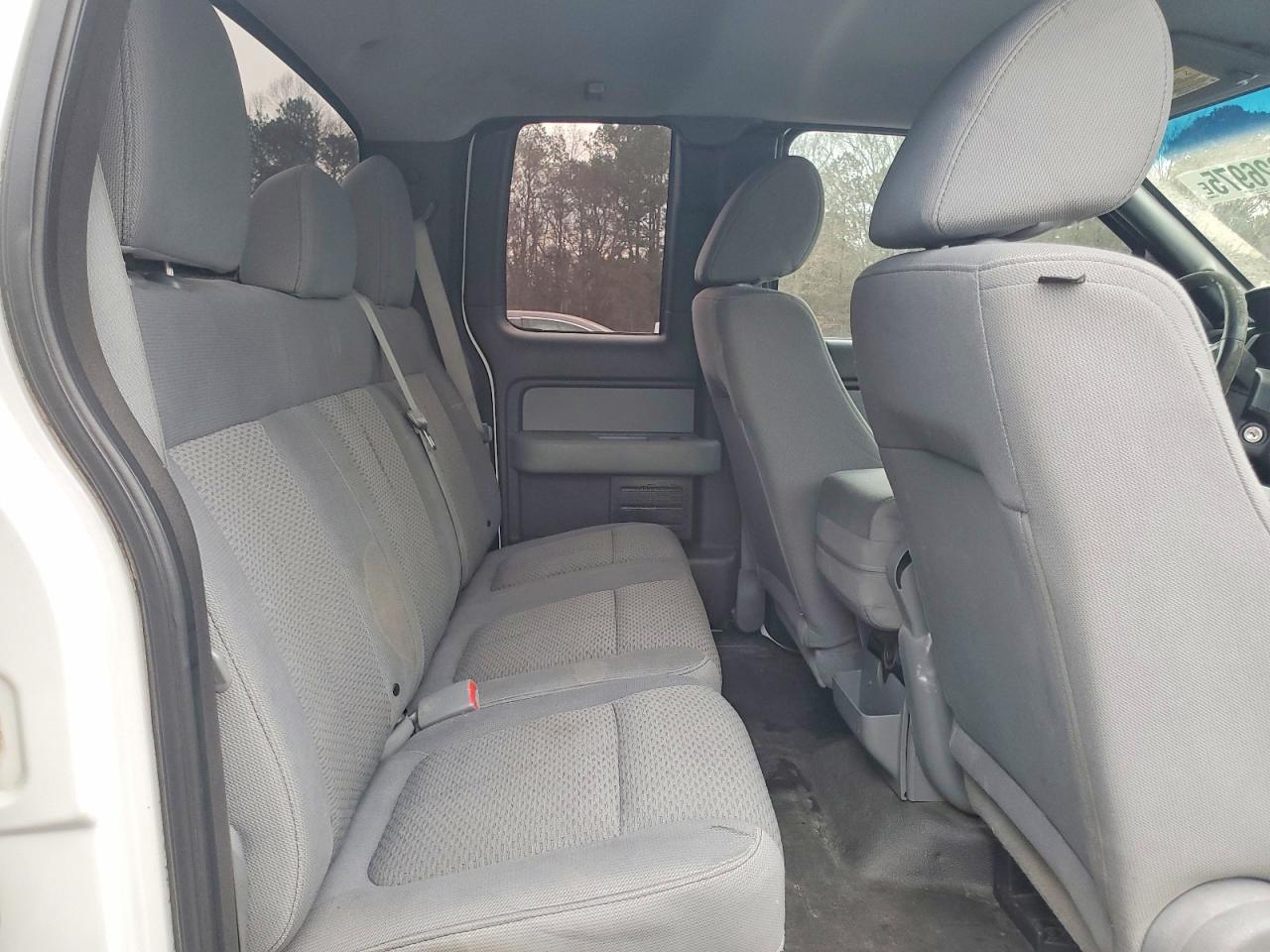 2012 Ford F150 Super cab