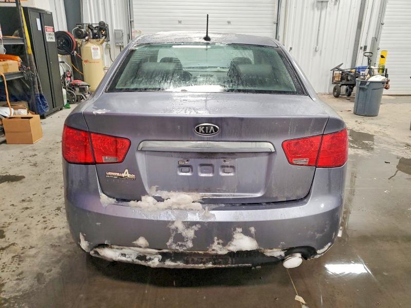 2010 KIA Forte sx