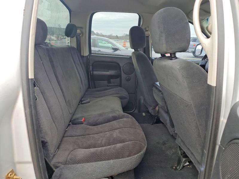 2004 Dodge RAM 1500 ST