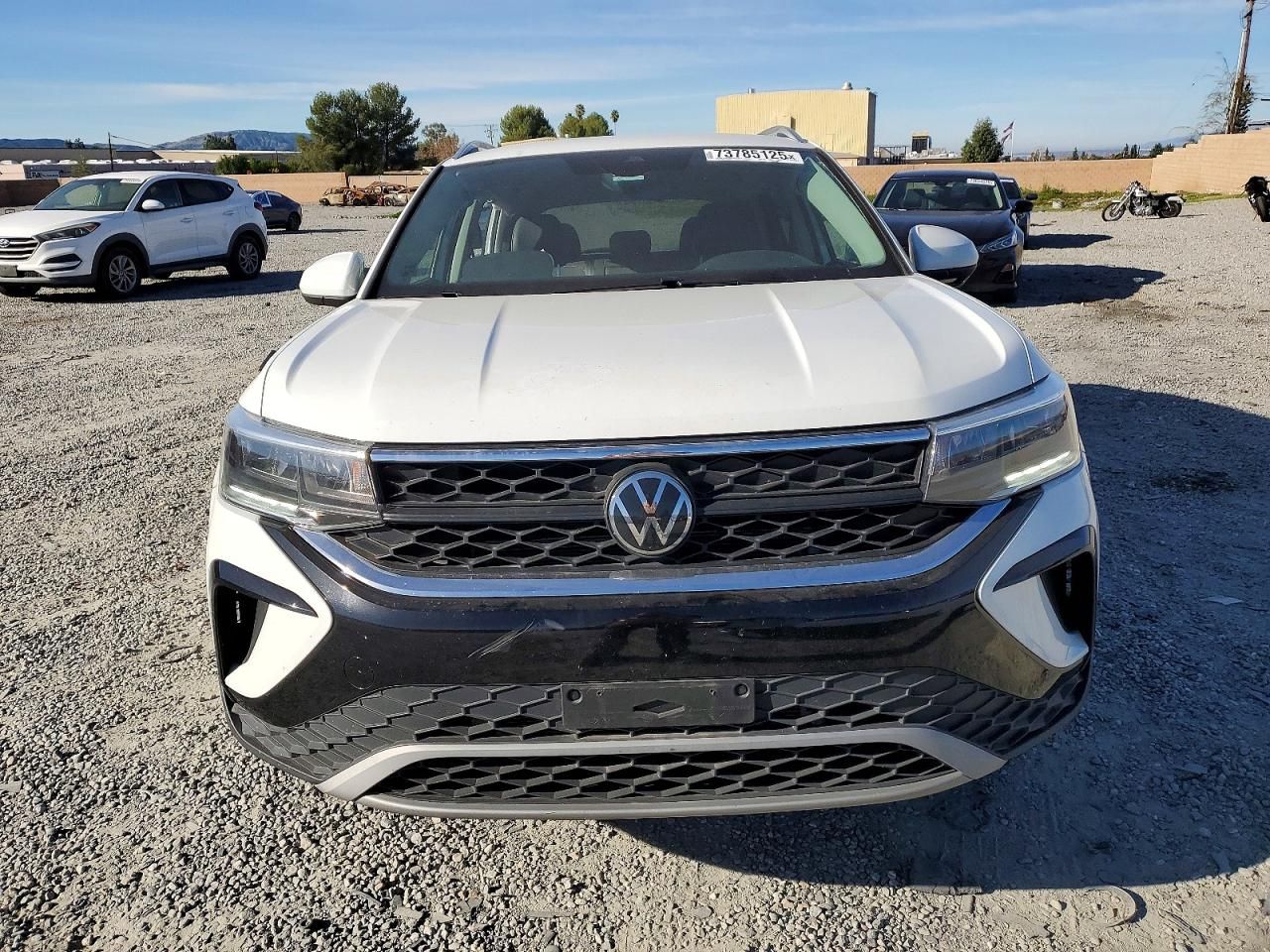 2024 Volkswagen Taos se