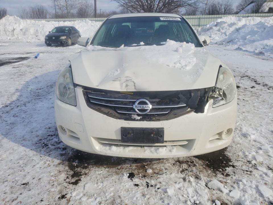 2011 Nissan Altima Base