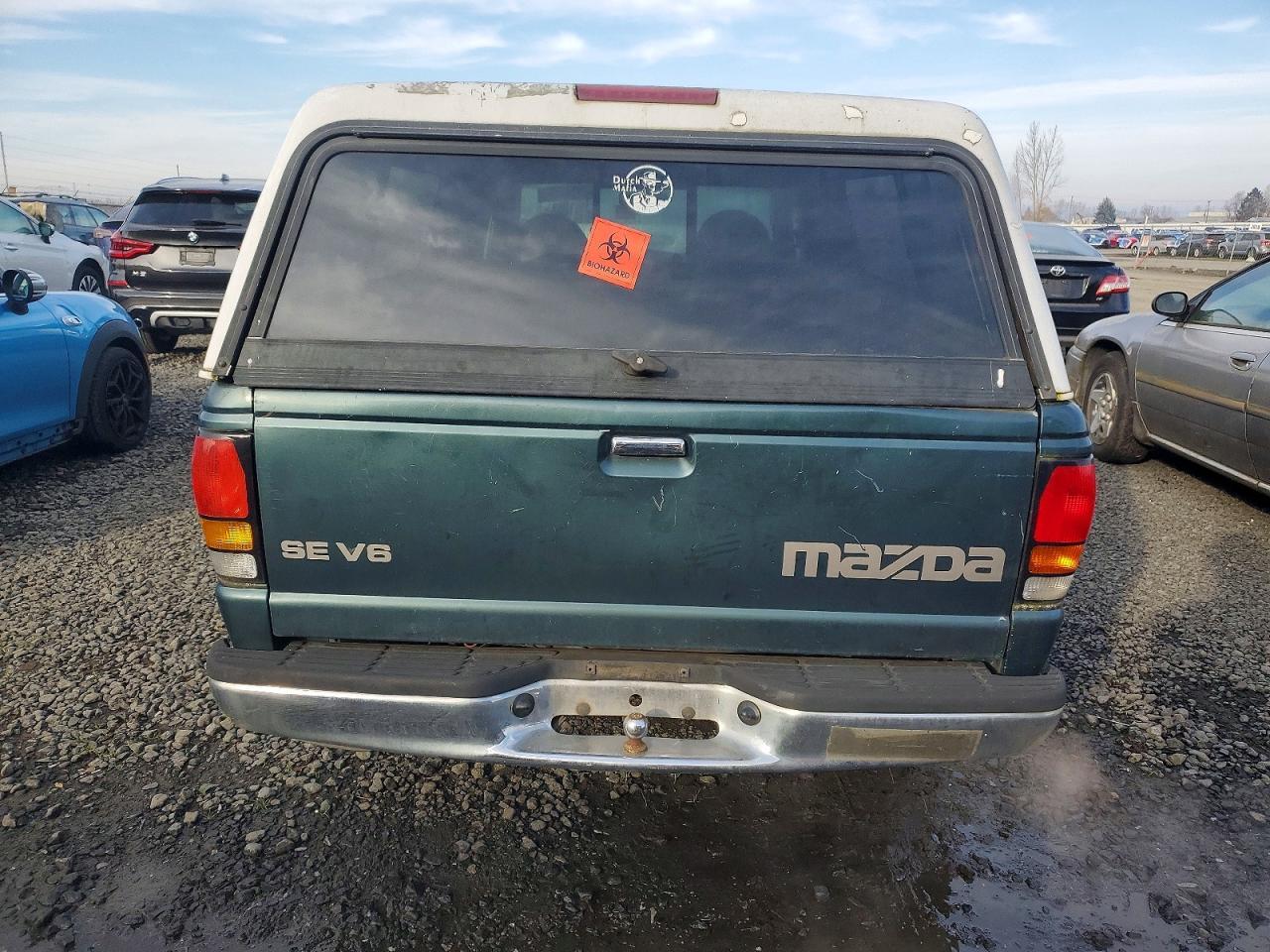 2003 Mazda B3000 Cab Plus